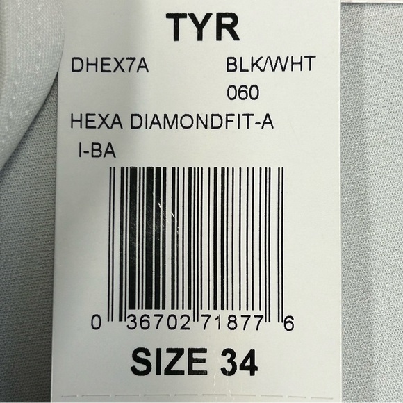 TYR Womens Diamond Fit Swimsuit Size 34 UPF 50 Pickerington High PHSN Black NWT - Picture 11 of 13